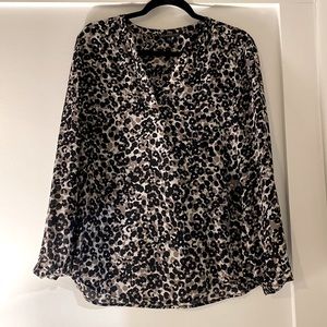 Adrianna Papell long sleeve blouse | leopard print | medium